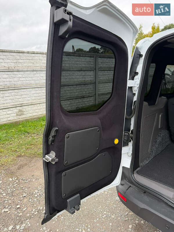 Мінівен Ford Transit Connect 2018 в Андрушівці фото 8 Мінівен Ford Transit Connect 2018 в Андрушівці