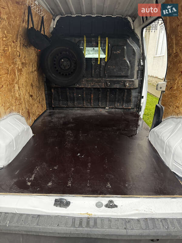 Вантажний фургон Ford Transit Connect 2011 в Снятині фото 2 Вантажний фургон Ford Transit Connect 2011 в Снятині