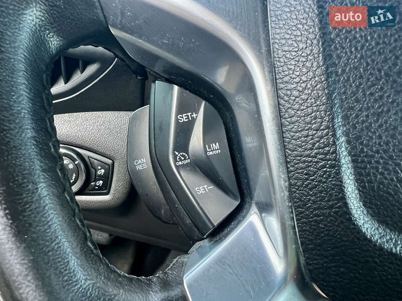 Минивэн Ford Transit Connect 2017 в Полтаве