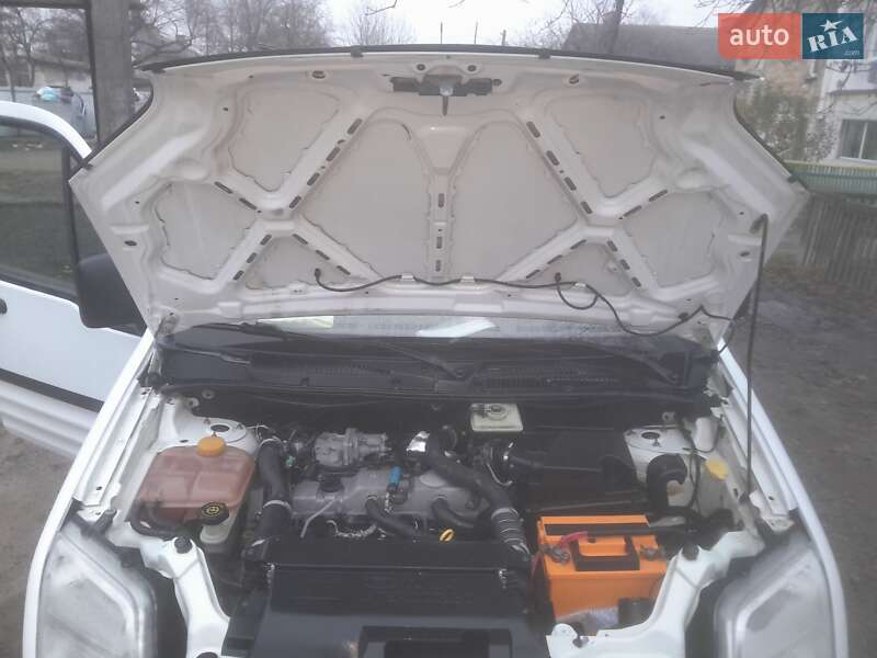 Минивэн Ford Transit Connect 2007 в Виннице фото 12 Минивэн Ford Transit Connect 2007 в Виннице