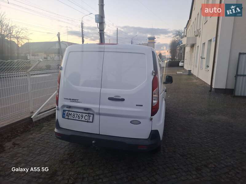 Грузовой фургон Ford Transit Connect 2015 в Житомире