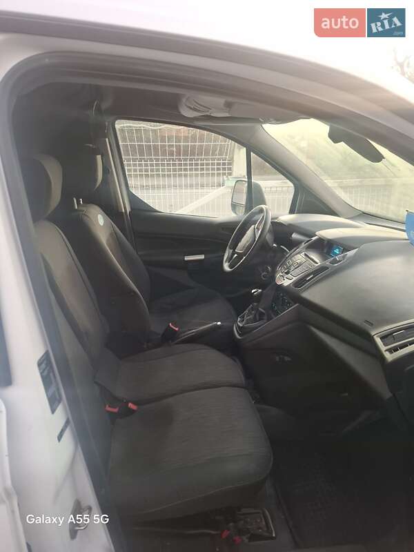 Грузовой фургон Ford Transit Connect 2015 в Житомире