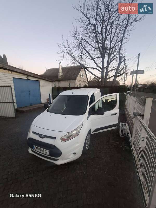 Грузовой фургон Ford Transit Connect 2015 в Житомире