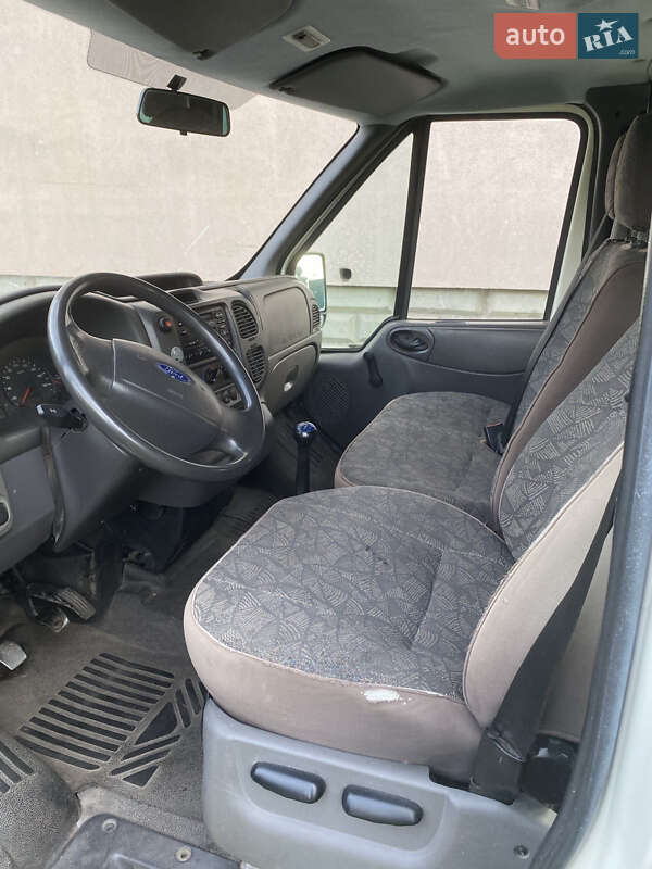 Минивэн Ford Transit Connect 2003 в Костополе