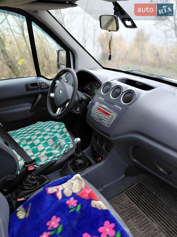 Грузовой фургон Ford Transit Connect 2013 в Звенигородке фото 8 Грузовой фургон Ford Transit Connect 2013 в Звенигородке