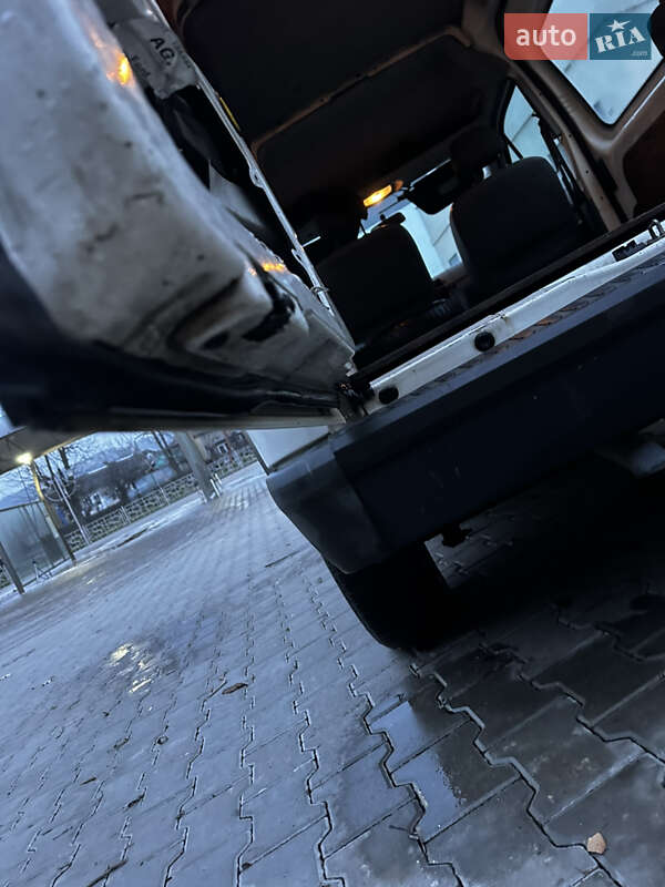 Минивэн Ford Transit Connect 2003 в Могилев-Подольске фото 10 Минивэн Ford Transit Connect 2003 в Могилев-Подольске