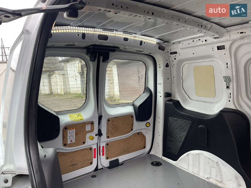 Грузовой фургон Ford Transit Connect 2015 в Одессе фото 13 Грузовой фургон Ford Transit Connect 2015 в Одессе
