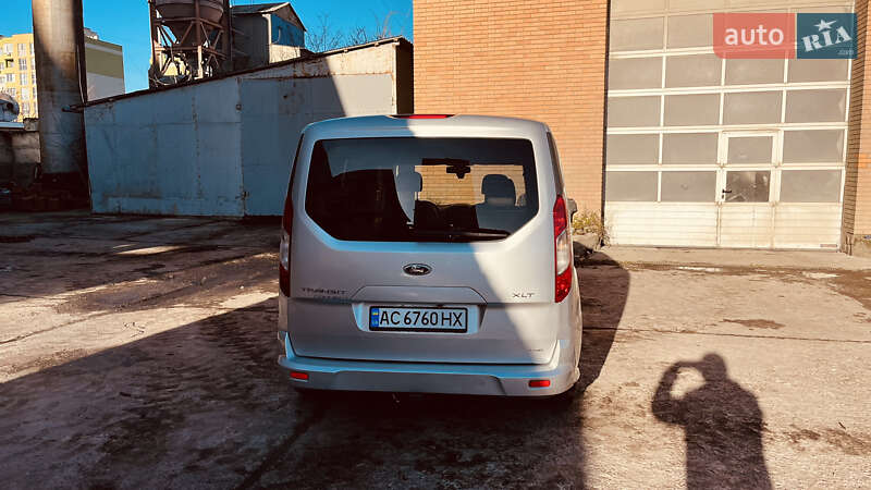 Мінівен Ford Transit Connect 2015 в Луцьку
