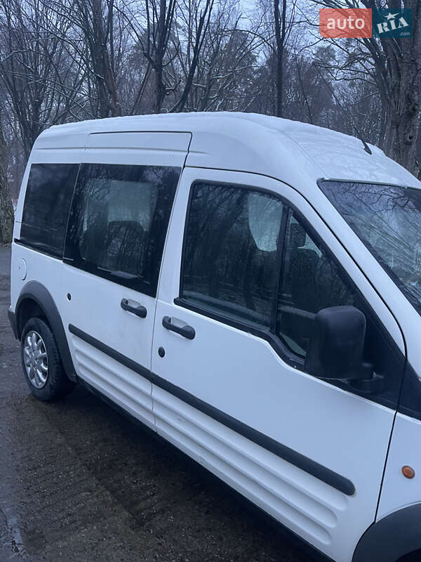 Минивэн Ford Transit Connect 2004 в Нетешине