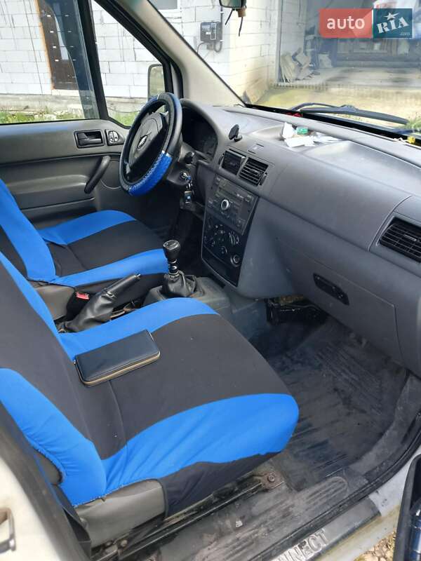 Мінівен Ford Transit Connect 2003 в Міжгір'ї фото 6 Мінівен Ford Transit Connect 2003 в Міжгір'ї