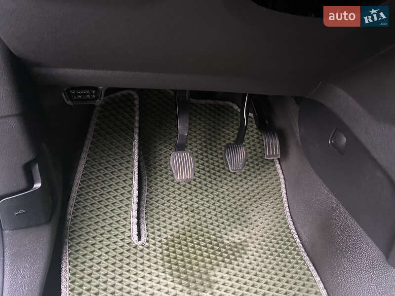 Грузовой фургон Ford Transit Connect 2015 в Борисполе фото 15 Грузовой фургон Ford Transit Connect 2015 в Борисполе