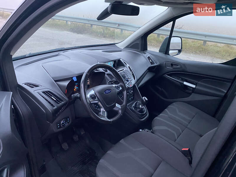 Грузовой фургон Ford Transit Connect 2017 в Радивилове
