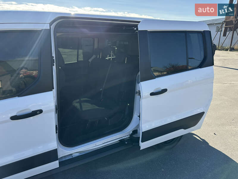 Минивэн Ford Transit Connect 2014 в Виннице