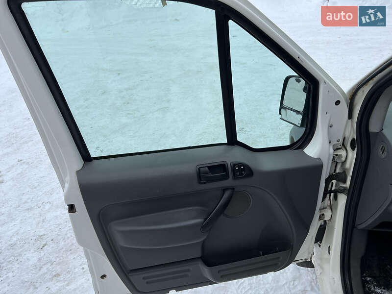 Мінівен Ford Transit Connect 2006 в Радехові фото 18 Мінівен Ford Transit Connect 2006 в Радехові