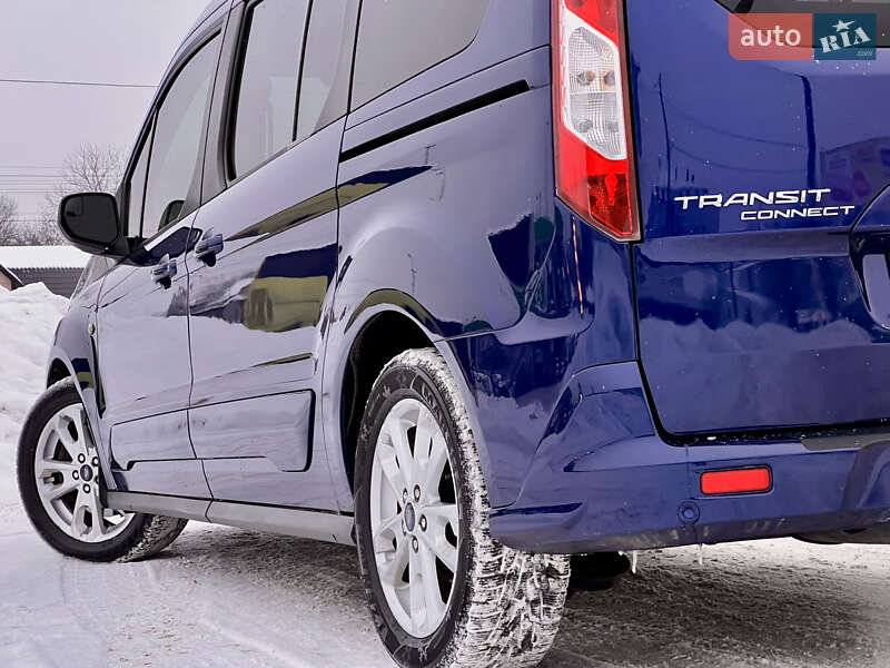 Мінівен Ford Transit Connect 2017 в Житомирі