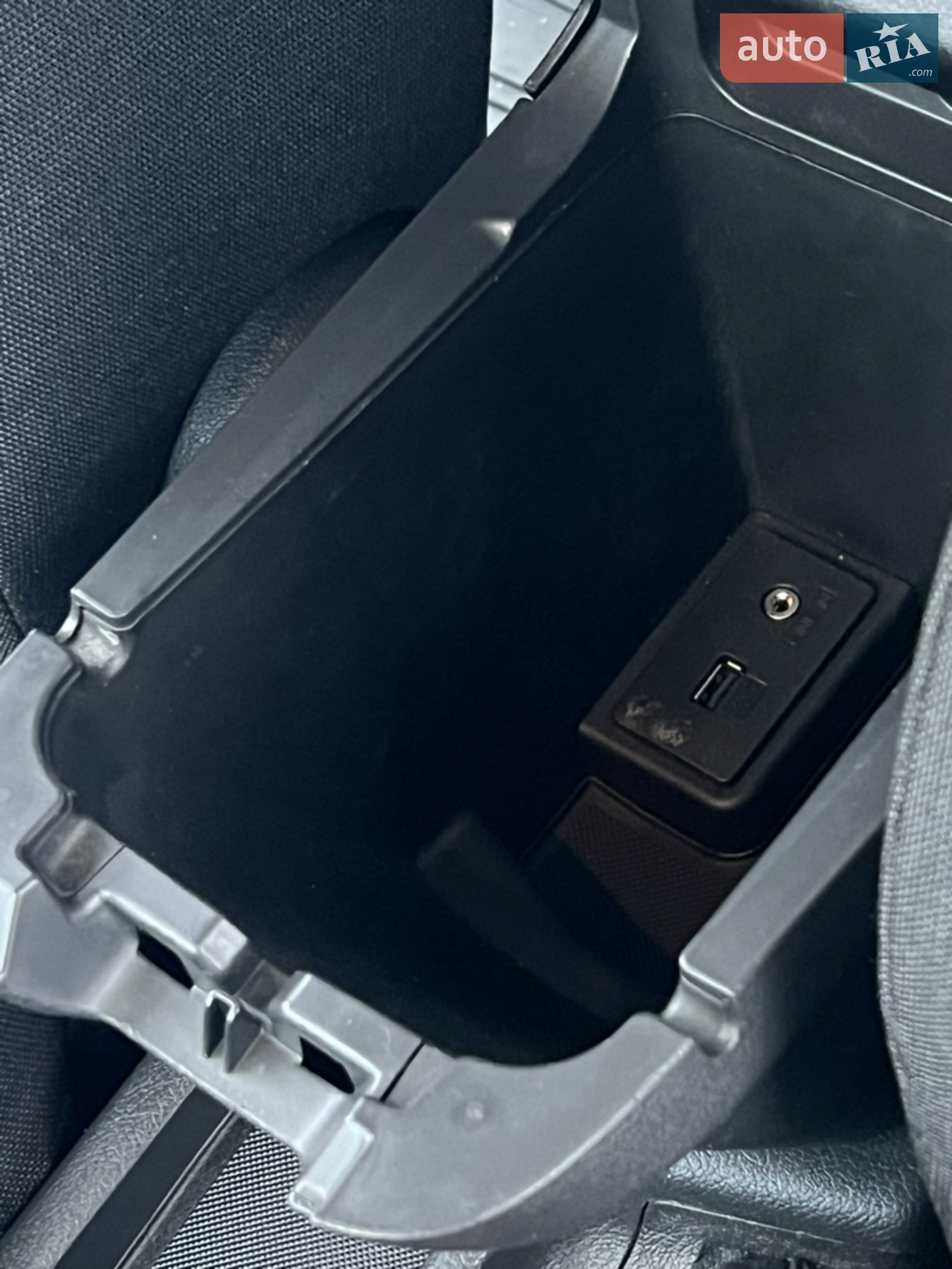 2017 Ford Transit Connect - мініатюра 44