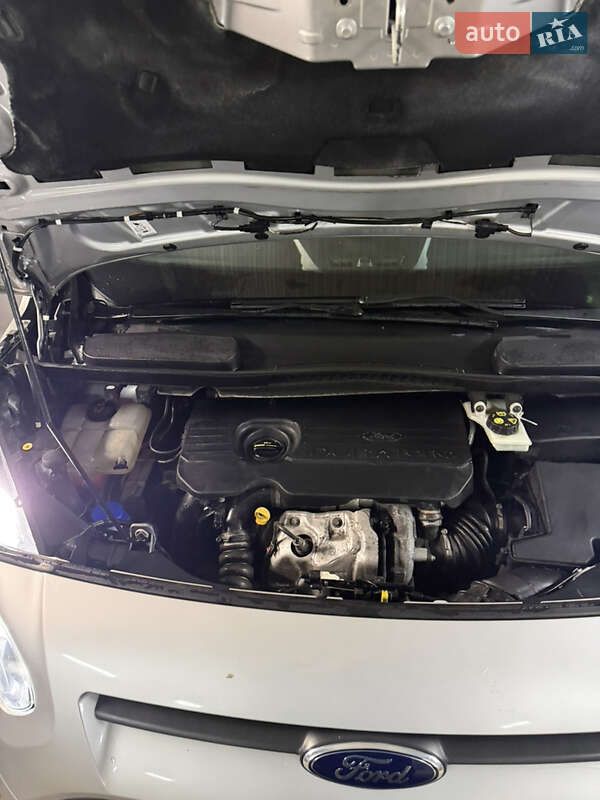 Грузовой фургон Ford Transit Connect 2016 в Житомире