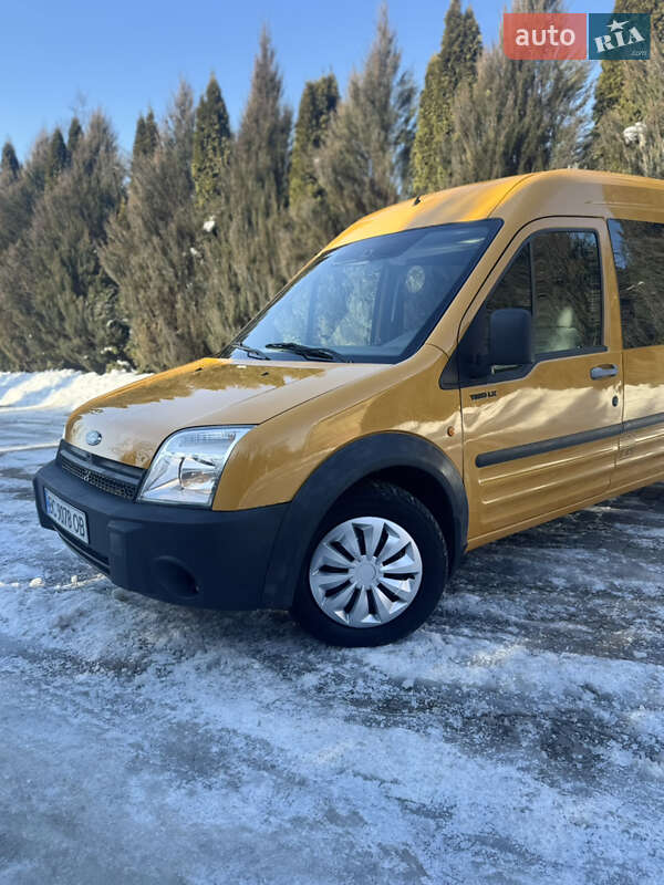 Мінівен Ford Transit Connect 2003 в Самборі