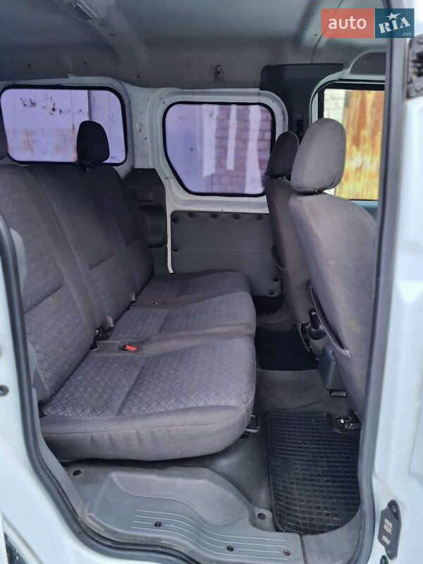 Мінівен Ford Transit Connect 2007 в Житомирі
