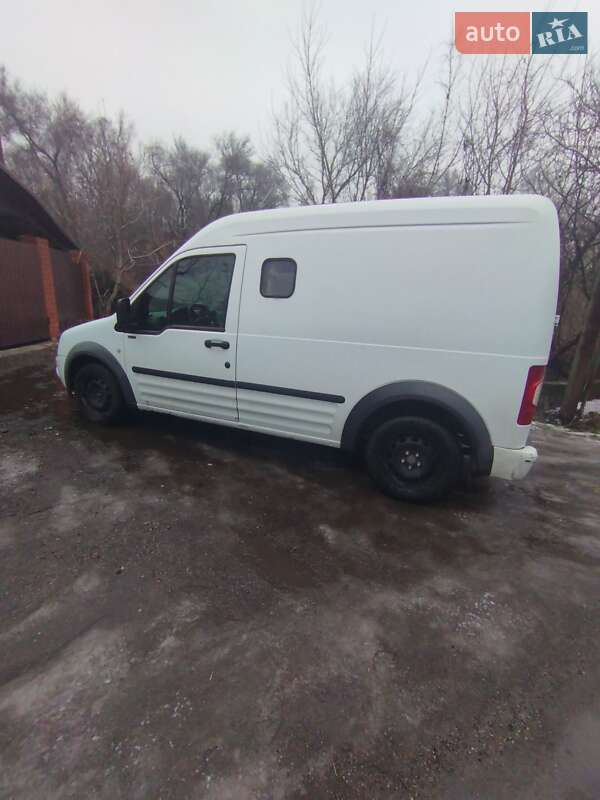 Грузовой фургон Ford Transit Connect 2010 в Запорожье