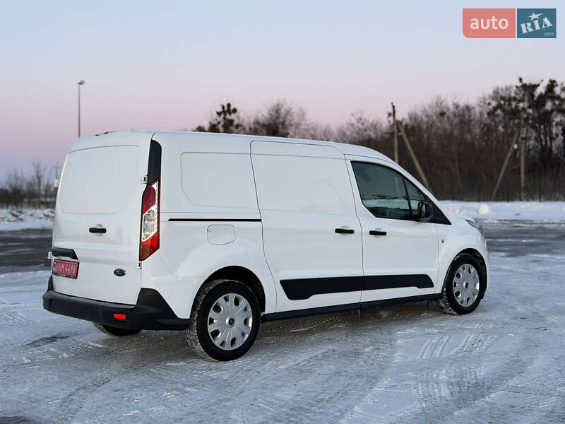 Вантажний фургон Ford Transit Connect 2018 в Радивиліві