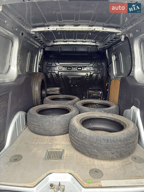 Вантажний фургон Ford Transit Connect 2014 в Вінниці фото 18 Вантажний фургон Ford Transit Connect 2014 в Вінниці