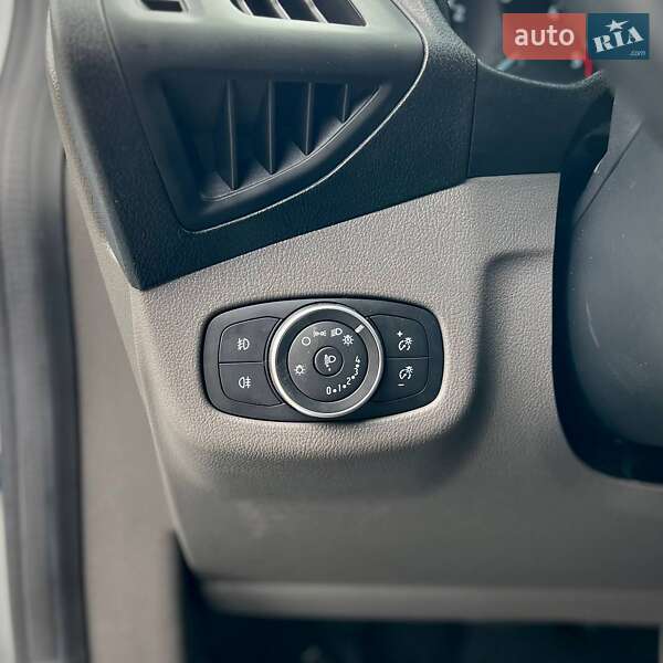 Грузовой фургон Ford Transit Connect 2019 в Киеве фото 18 Грузовой фургон Ford Transit Connect 2019 в Киеве