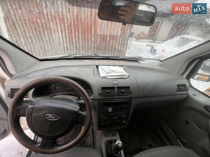 Вантажний фургон Ford Transit Connect 2004 в Кореці фото 4 Вантажний фургон Ford Transit Connect 2004 в Кореці