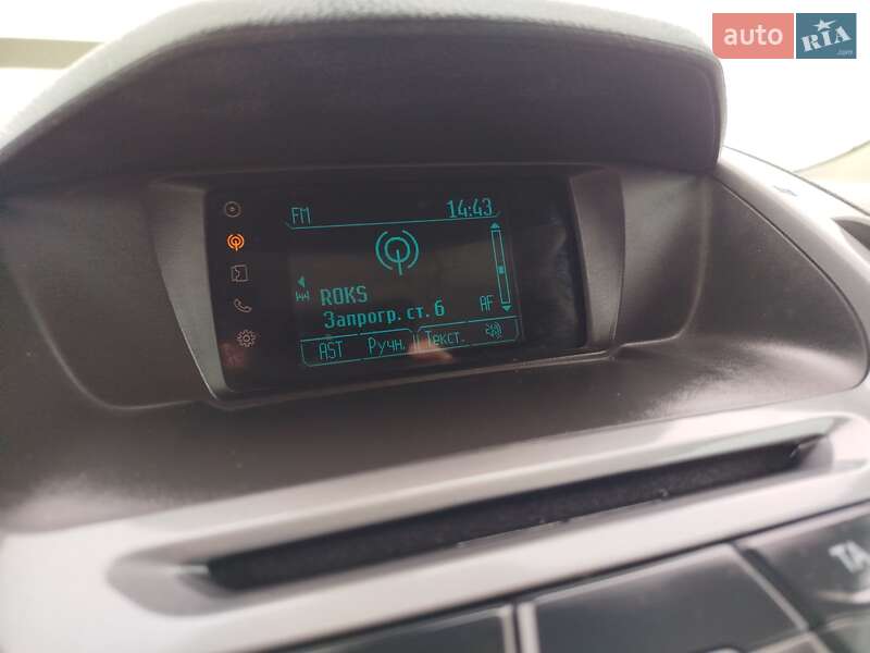 Грузовой фургон Ford Transit Connect 2015 в Киеве