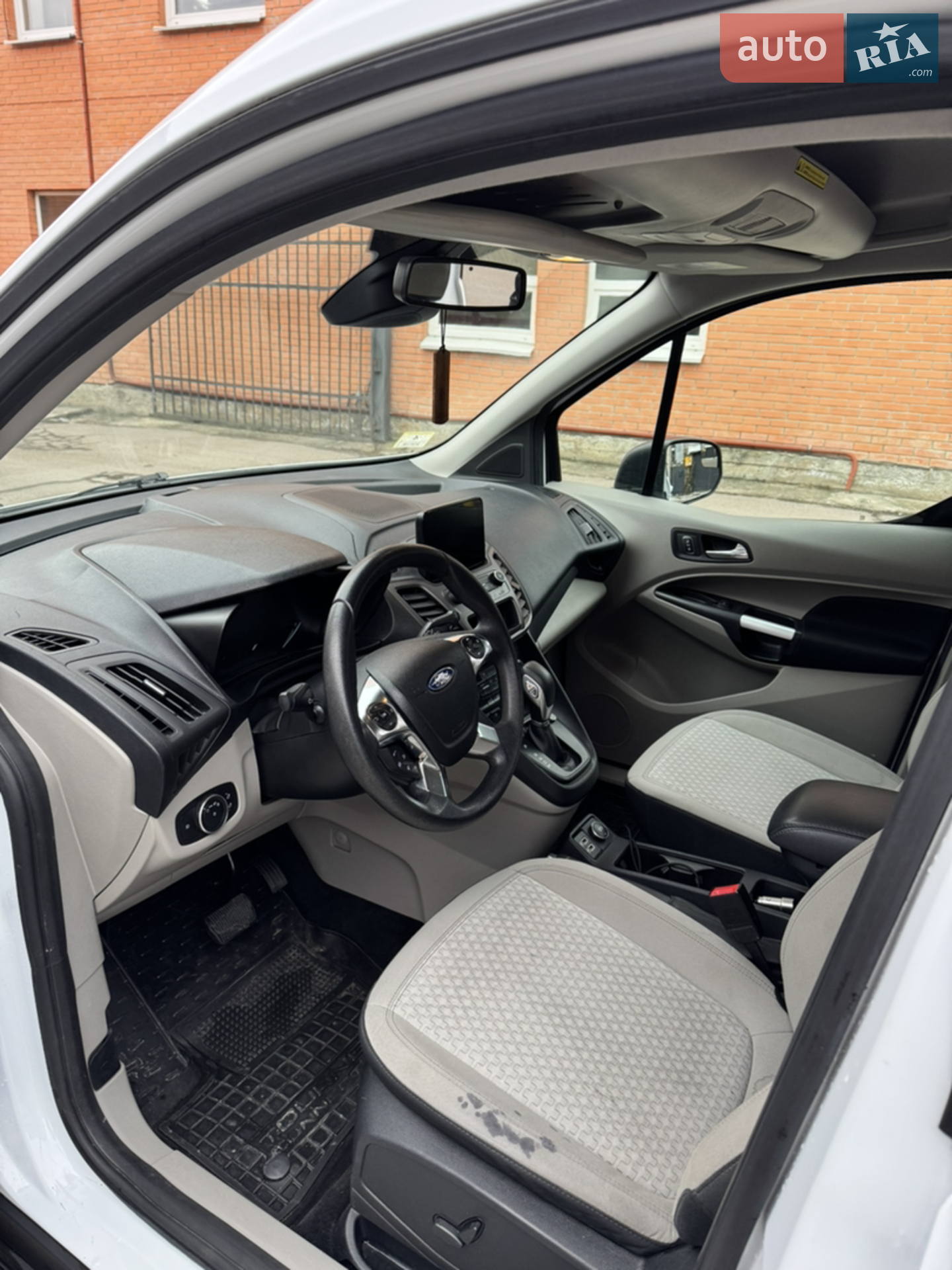 2018 Ford Transit Connect - мініатюра 18