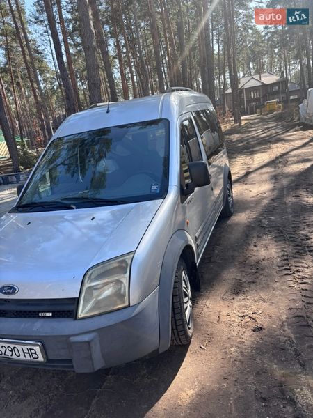 Минивэн Ford Transit Connect 2002 в Буче