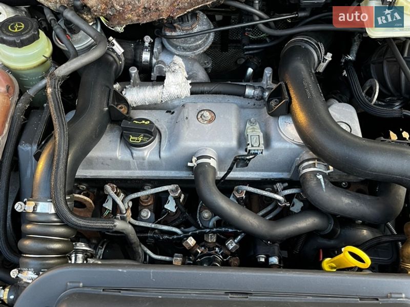 Мінівен Ford Transit Connect 2005 в Чернівцях фото 14 Мінівен Ford Transit Connect 2005 в Чернівцях