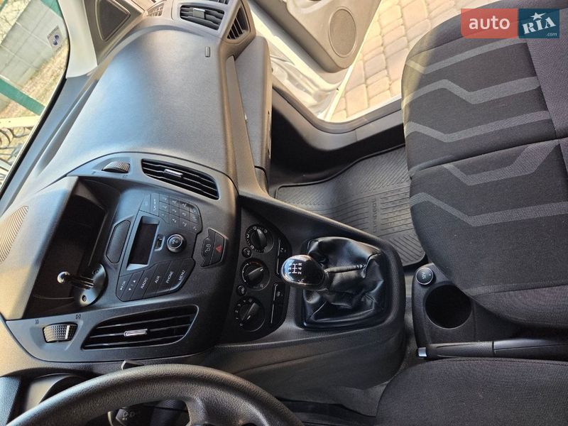 Грузовой фургон Ford Transit Connect 2014 в Виннице