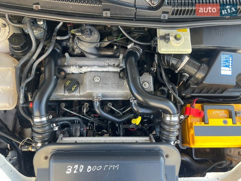 Мінівен Ford Transit Connect 2005 в Рівному