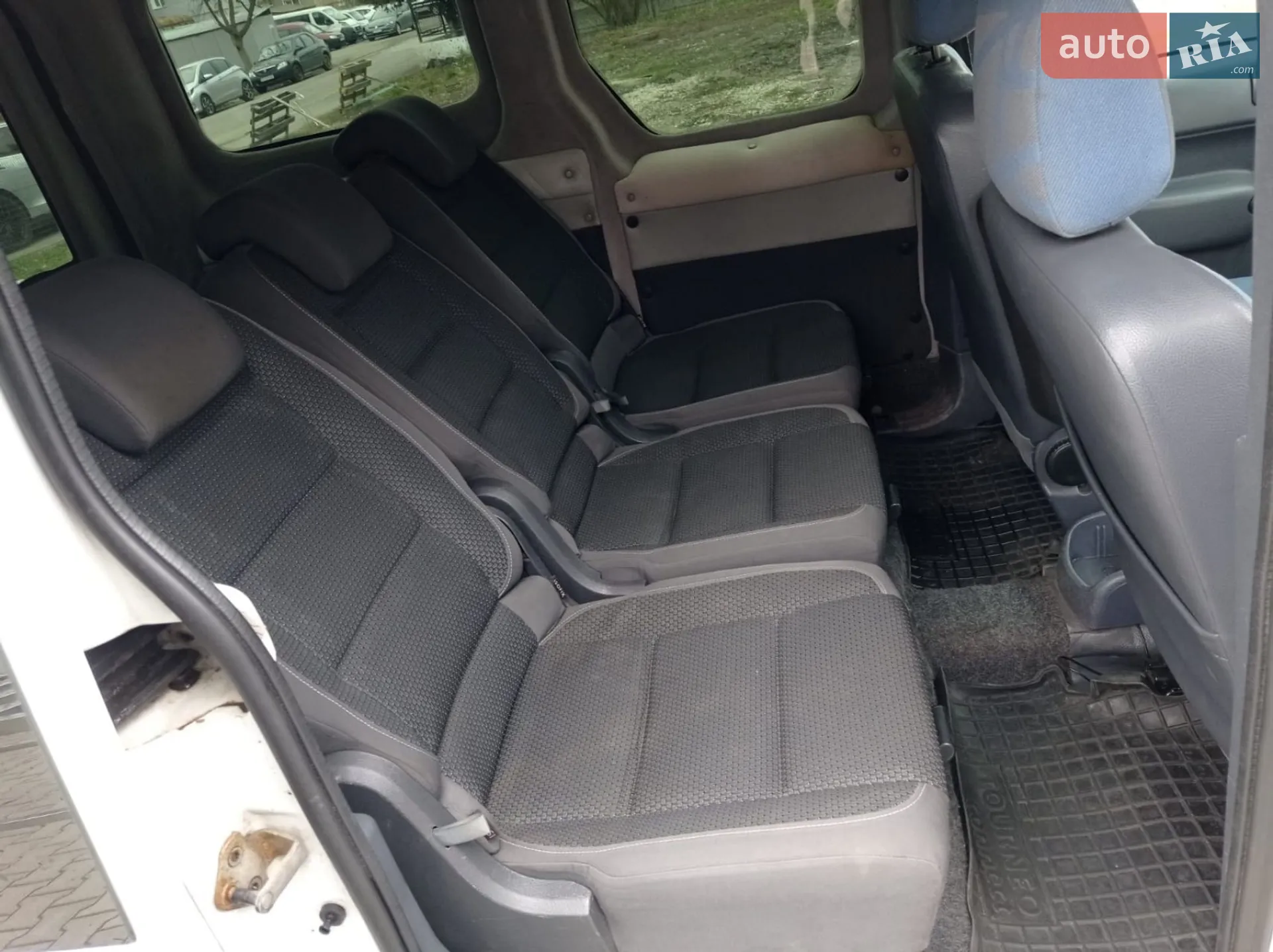 2010 Ford Transit Connect - мініатюра 10