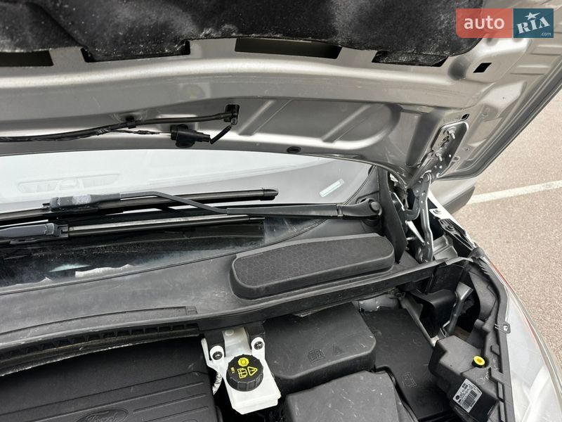 Грузовой фургон Ford Transit Connect 2015 в Житомире фото 29 Грузовой фургон Ford Transit Connect 2015 в Житомире