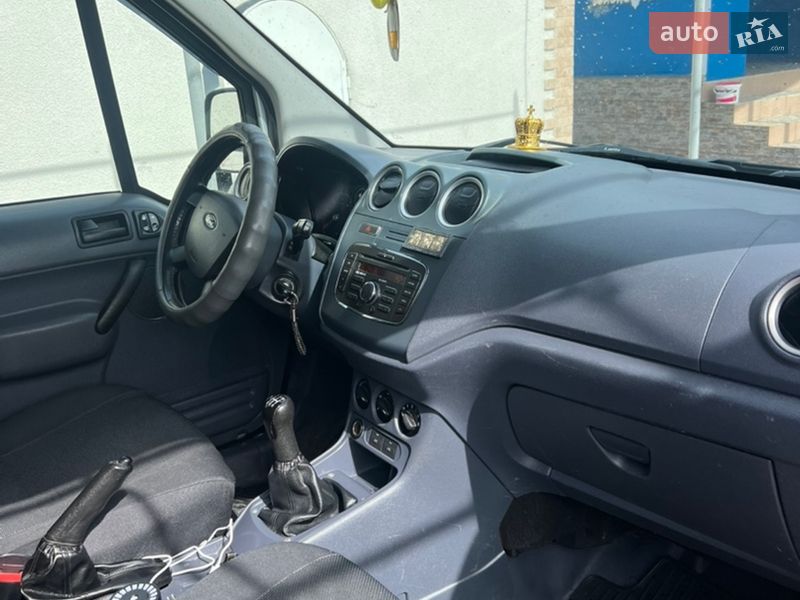 Мінівен Ford Transit Connect 2009 в Мурованих Курилівцях