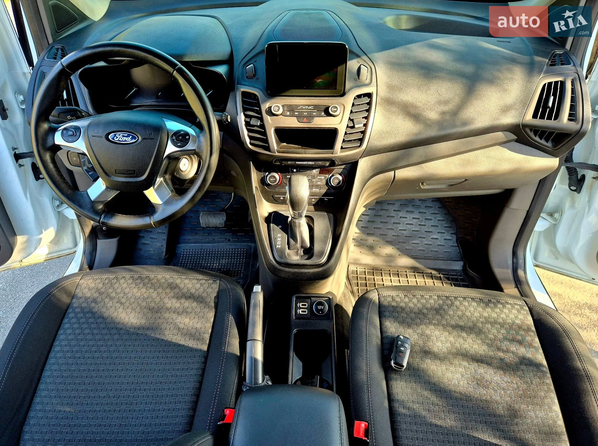 2018 Ford Transit Connect - мініатюра 19