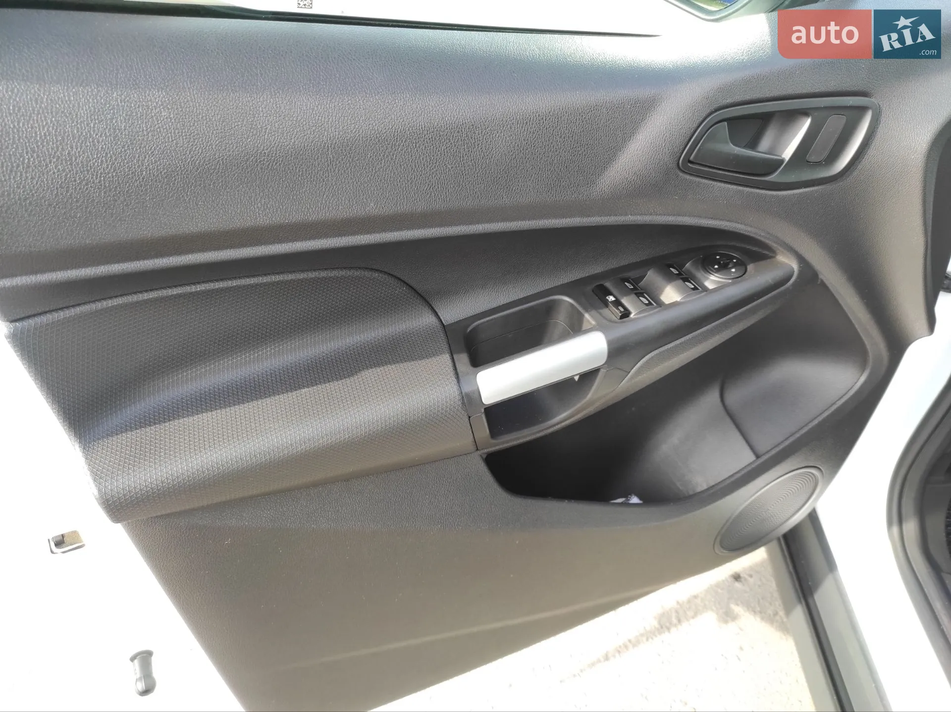 2013 Ford Transit Connect - мініатюра 12