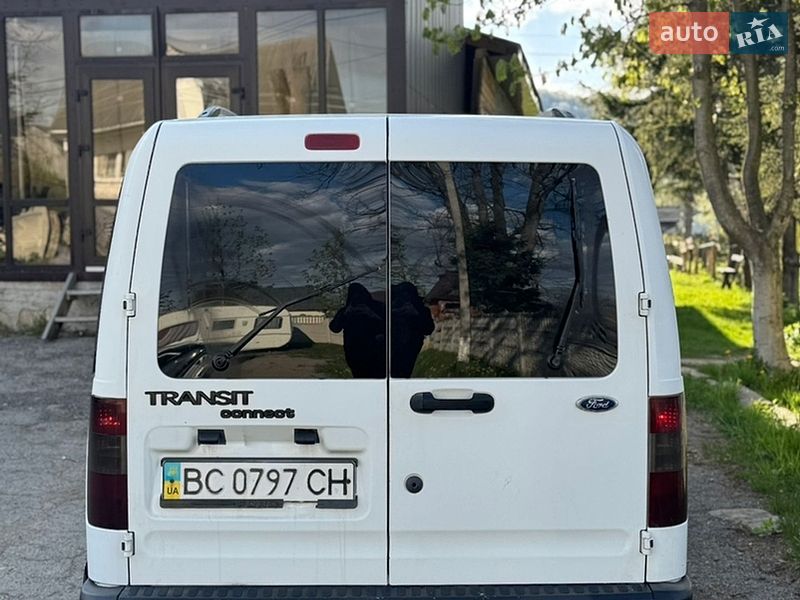Минивэн Ford Transit Connect 2005 в Заречье