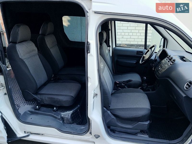 Минивэн Ford Transit Connect 2013 в Киеве