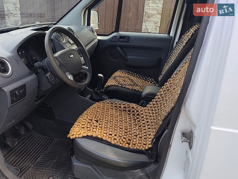 Грузовой фургон Ford Transit Connect 2012 в Киеве