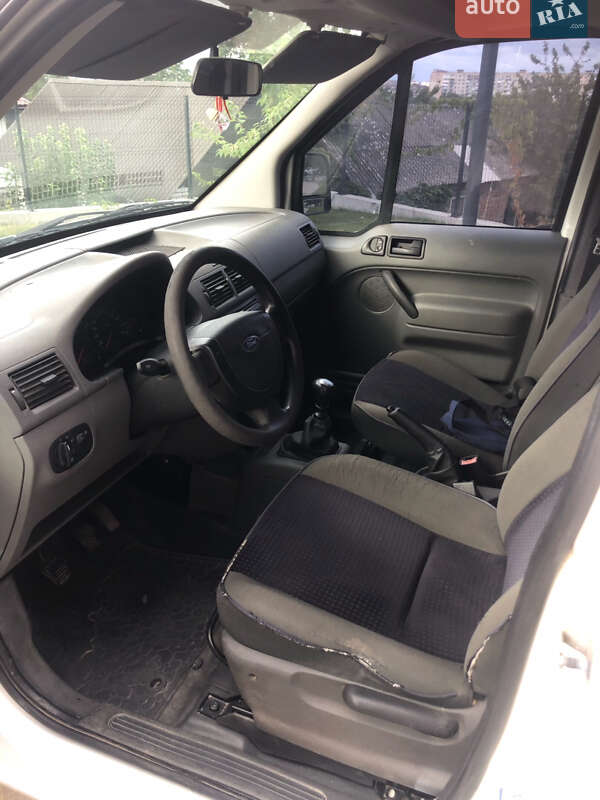 Минивэн Ford Transit Connect 2003 в Ильинцах