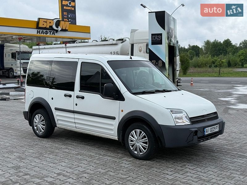 Мінівен Ford Transit Connect 2004 в Звягелі фото 12 Мінівен Ford Transit Connect 2004 в Звягелі