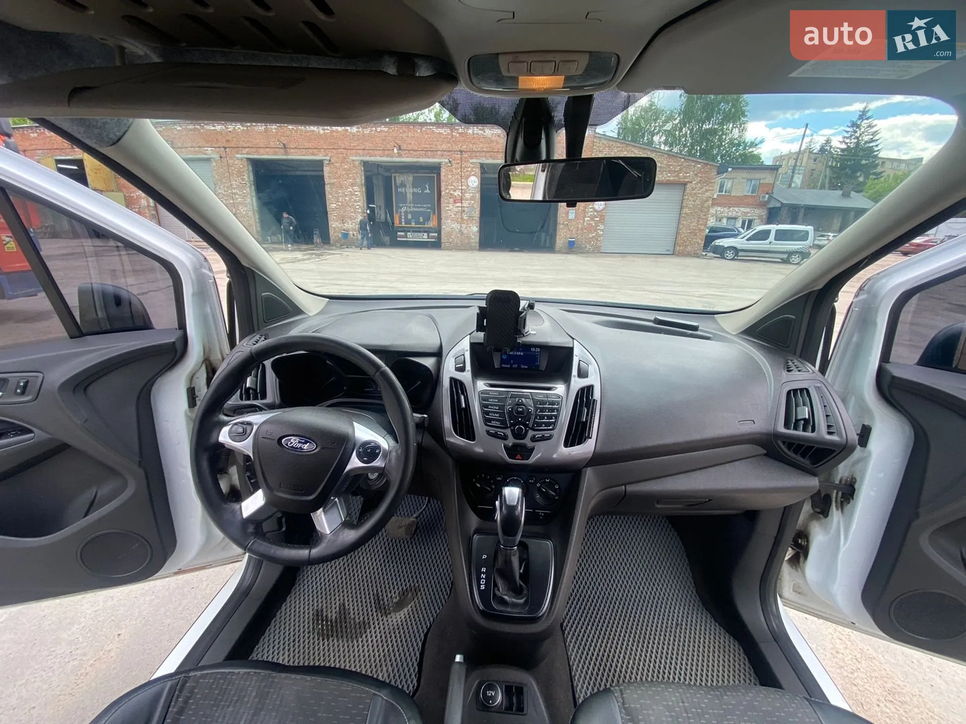 2015 Ford Transit Connect - мініатюра 14