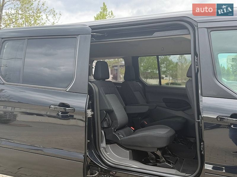Минивэн Ford Transit Connect 2018 в Одессе