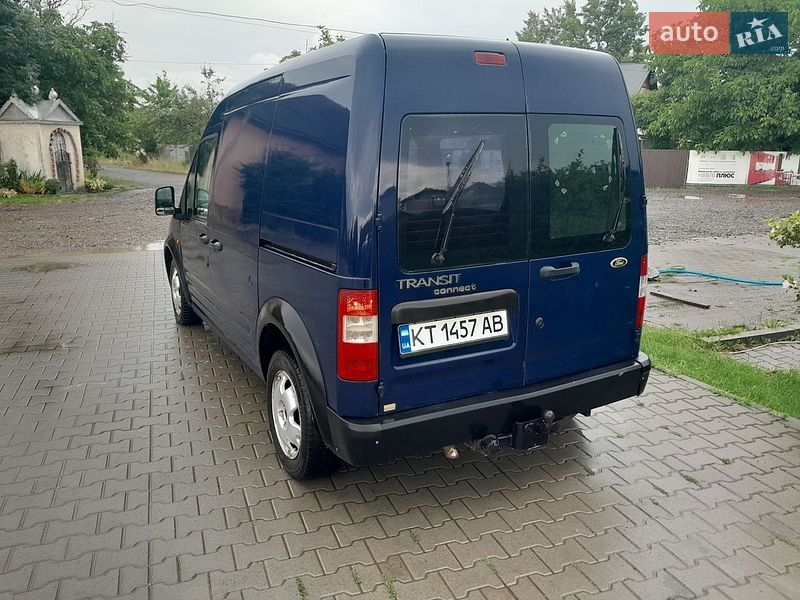 Вантажний фургон Ford Transit Connect 2003 в Рожнові