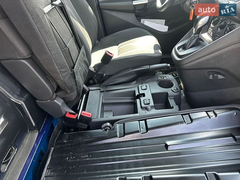 Грузовой фургон Ford Transit Connect 2016 в Житомире