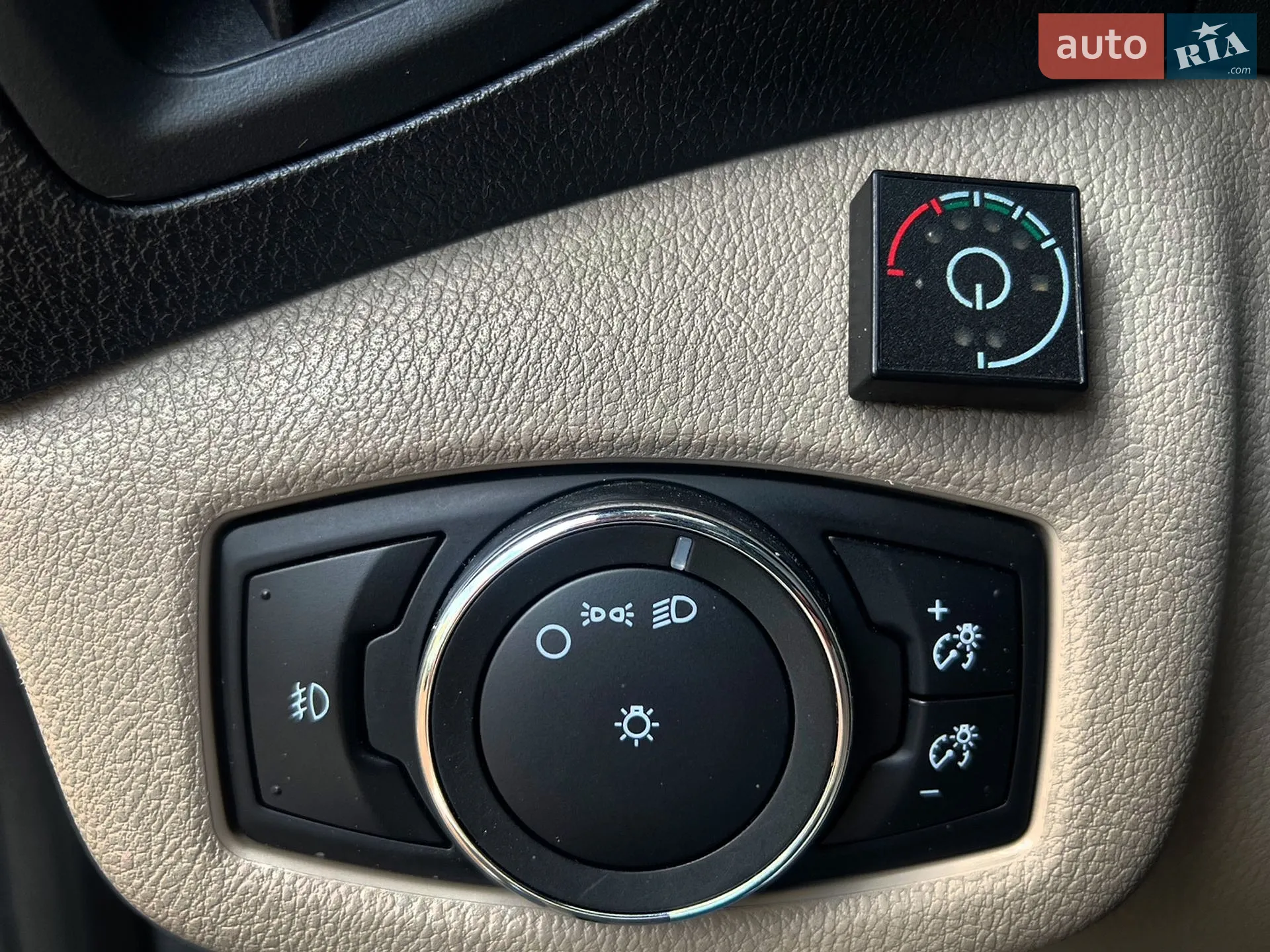 2015 Ford Transit Connect - мініатюра 16