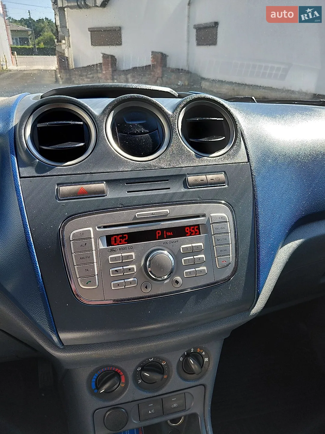 2010 Ford Transit Connect - мініатюра 12